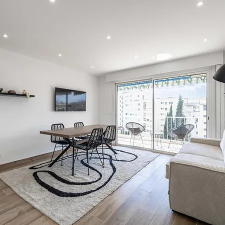 Apartment Sublime Renovated - 4p1br - Terrace Cannes